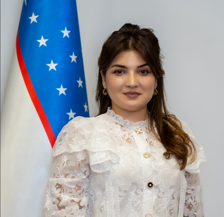 Hilola Nadirova