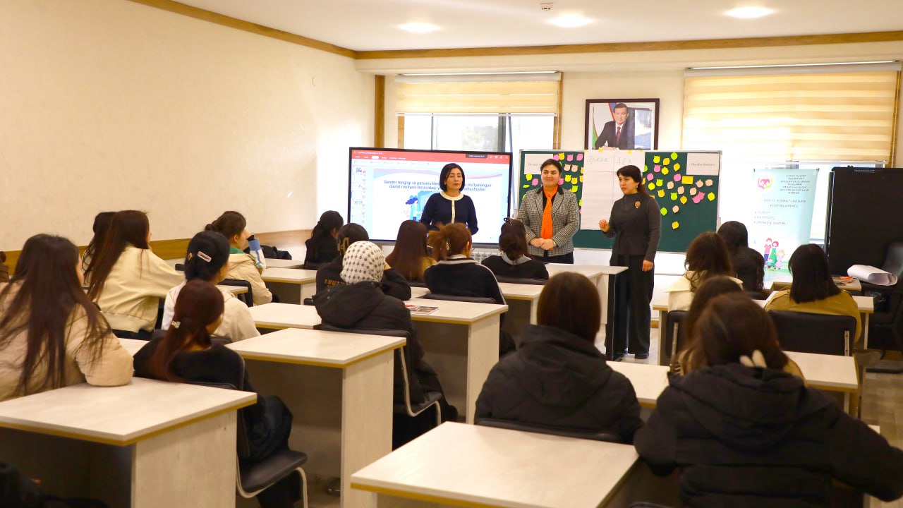 A training on gender equality was held at Sambhram University as part of the "16 Days of Activism" campaign.