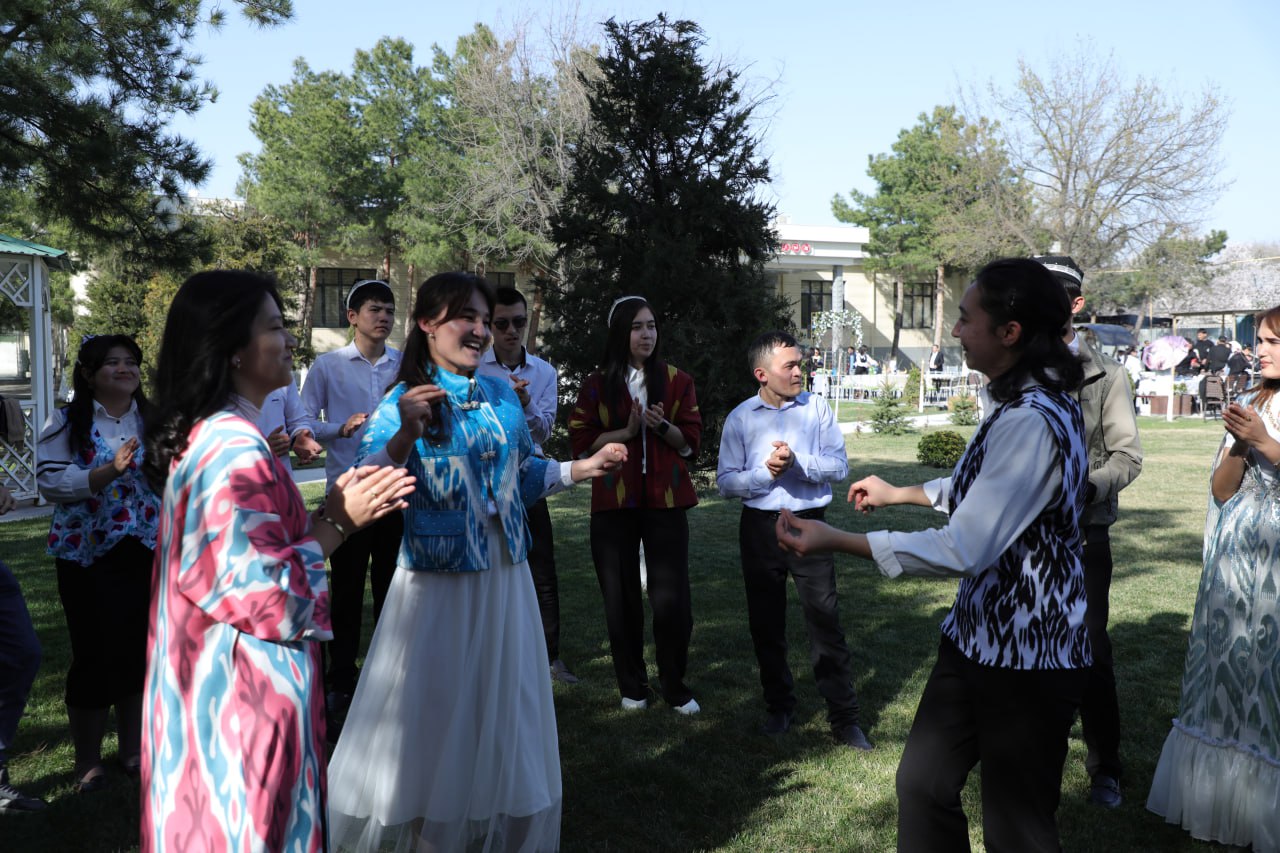 Jizzax Sambram universitetida Navro'z bayrami!🌸