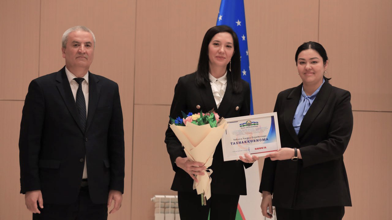 🌏 Ilmli ayol — jamiyat tayanchi: Jizzaxda “Ilm va ayol — barqaror jamiyat sari” davra suhbati bo‘lib o‘tdi...